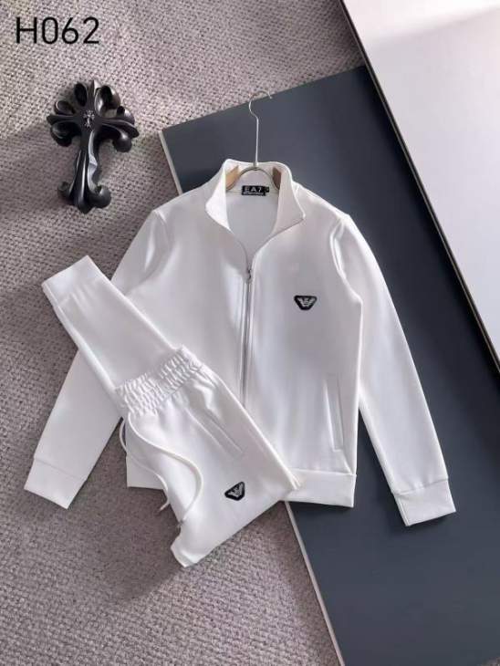 Picture of Armani Sweater Suits _SKUArmaniM-3XL8qxH06236666